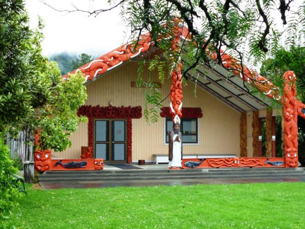 Gallery  - Waikawa Marae - Tupuna Whare Arapaoa 